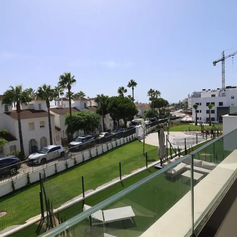Sale of penthouse in El Chaparral