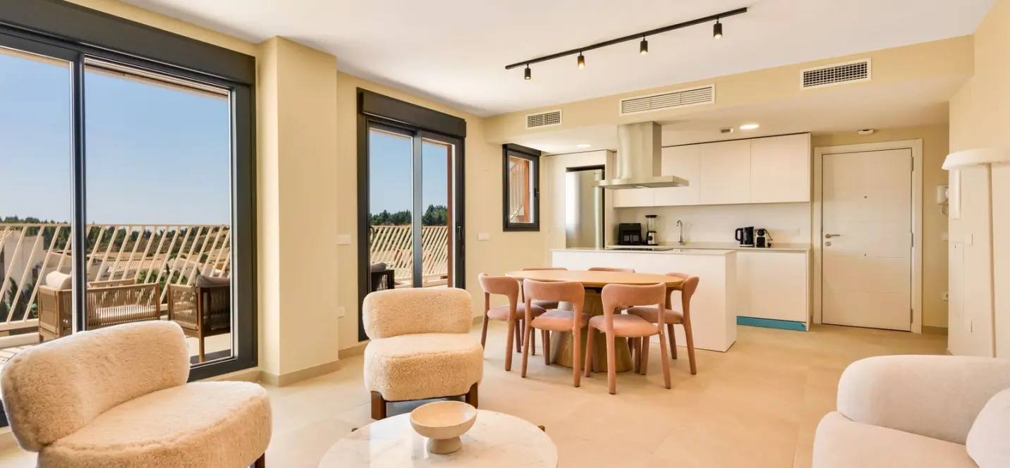 Sale of penthouse in La Cala de Mijas 2