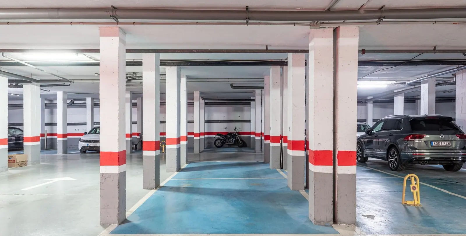 Venta de apartamento en planta media en Nueva Andalucía 22