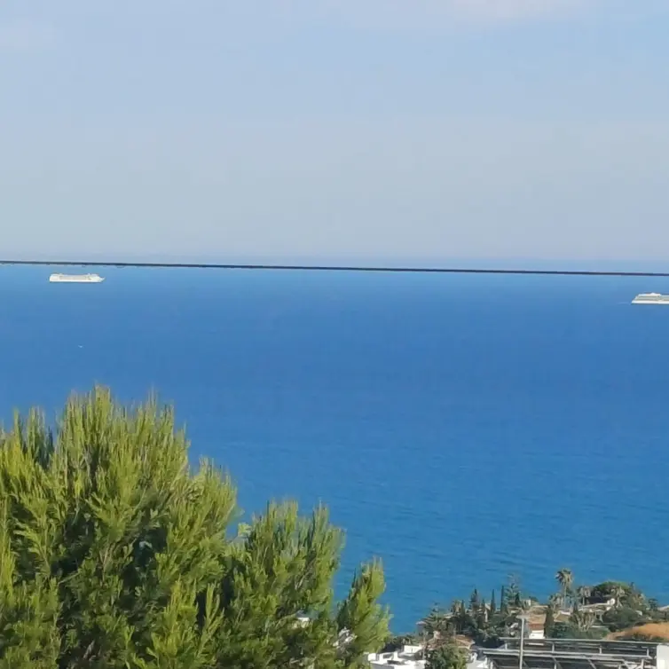 Sale of middle floor apartment in Benalmadena