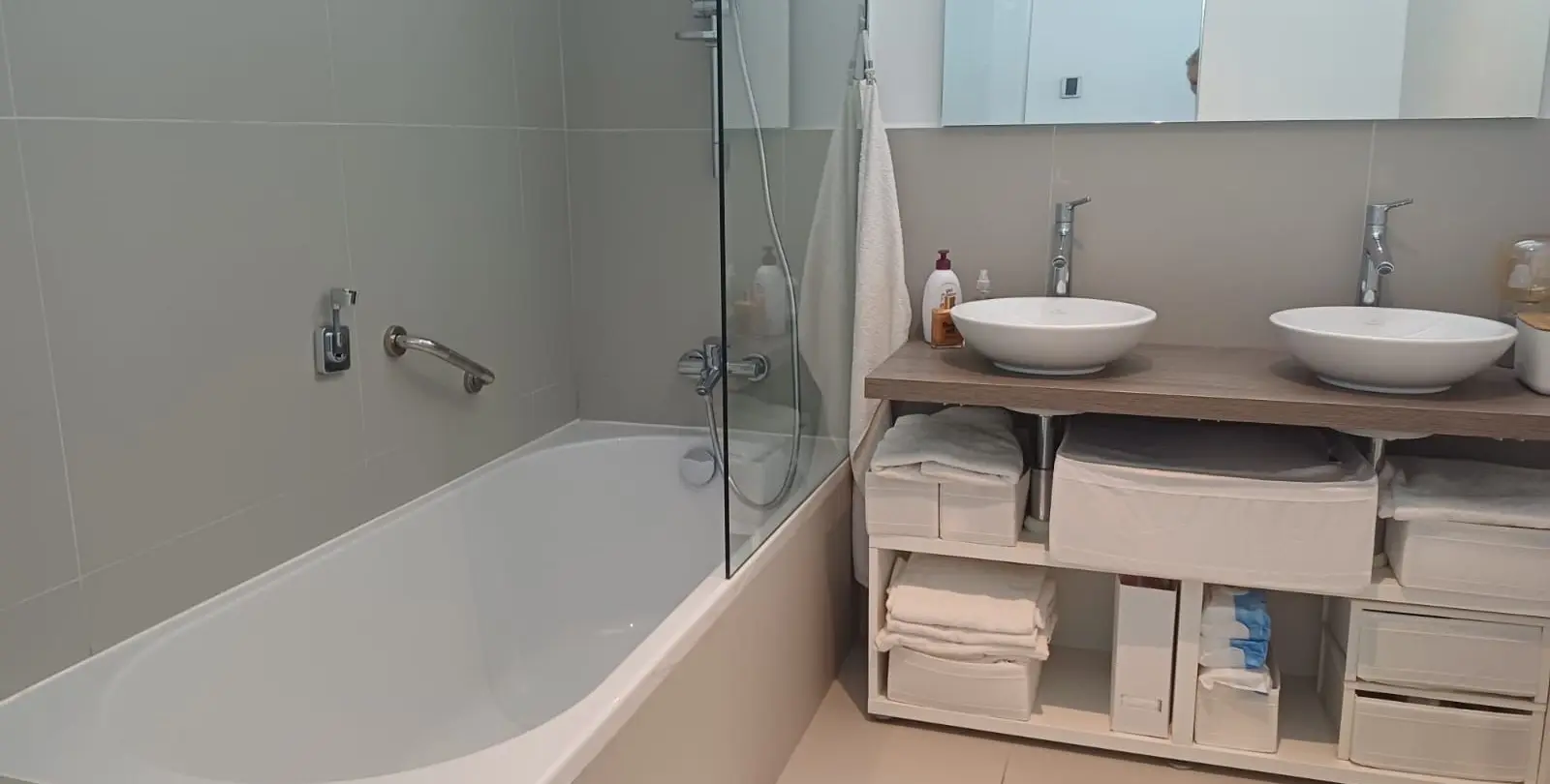 Venta de apartamento en planta media en Benalmadena 12
