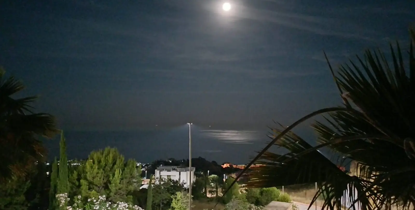 Venta de apartamento en planta media en Benalmadena 17