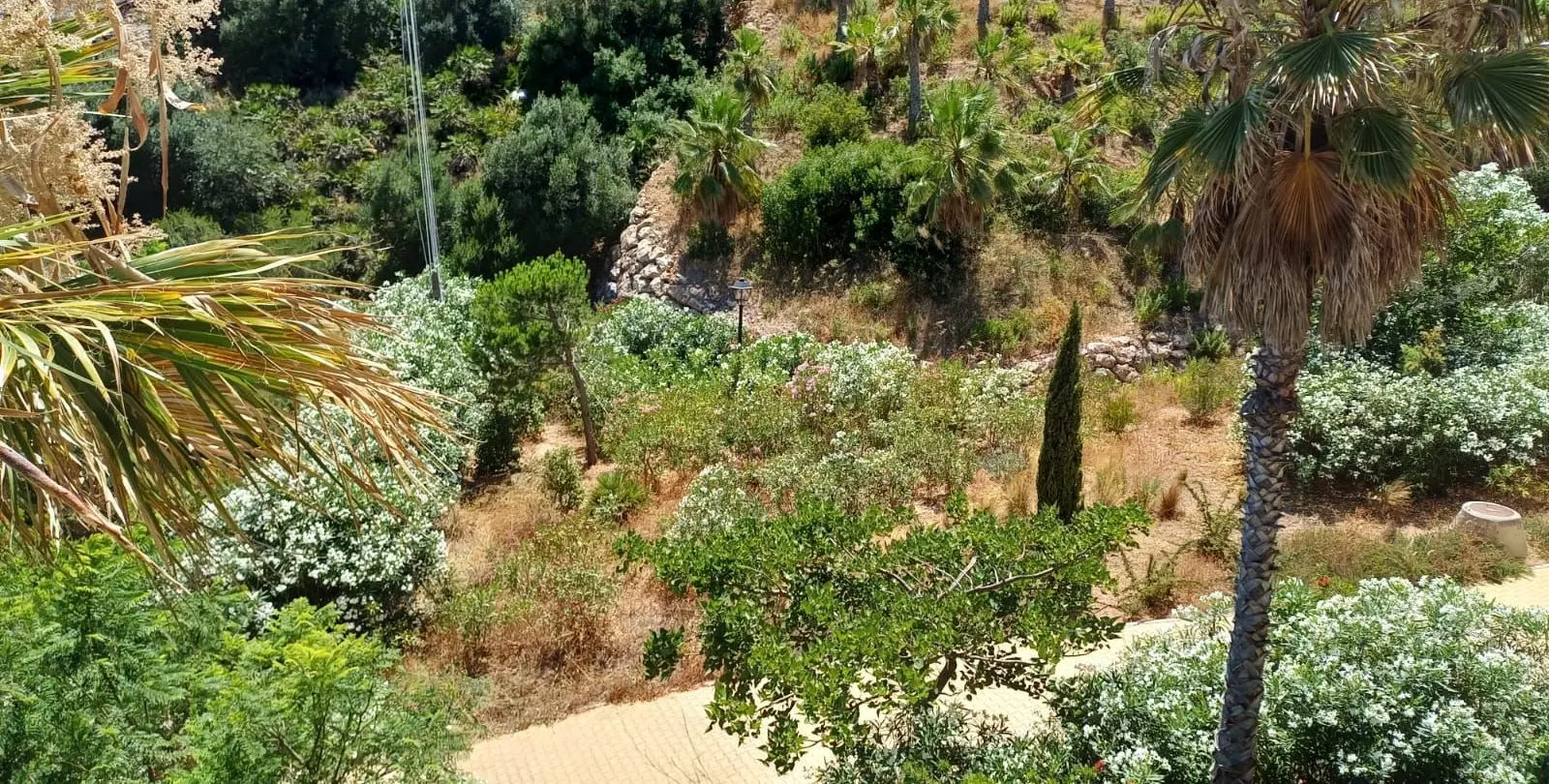 Venta de apartamento en planta media en Benalmadena 19