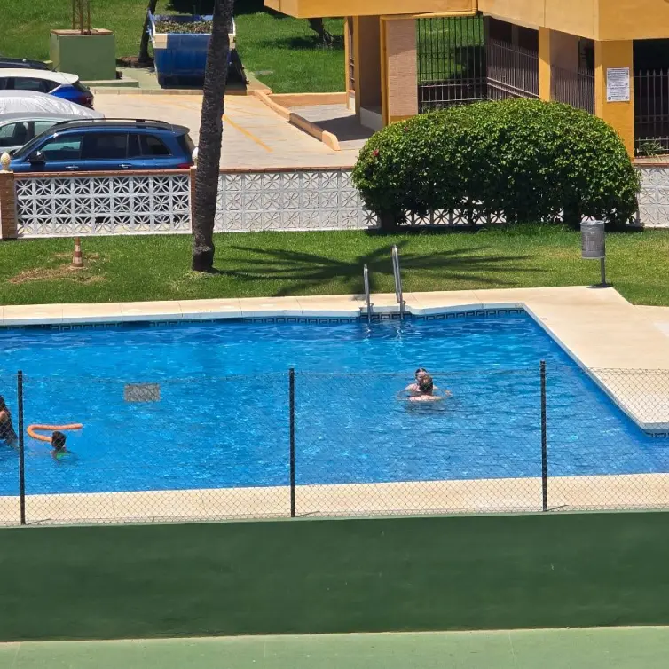 Продажа апартаментов на первом этаже в Benalmadena