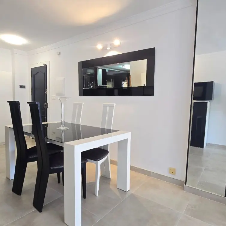 Продажа апартаментов на первом этаже в Benalmadena