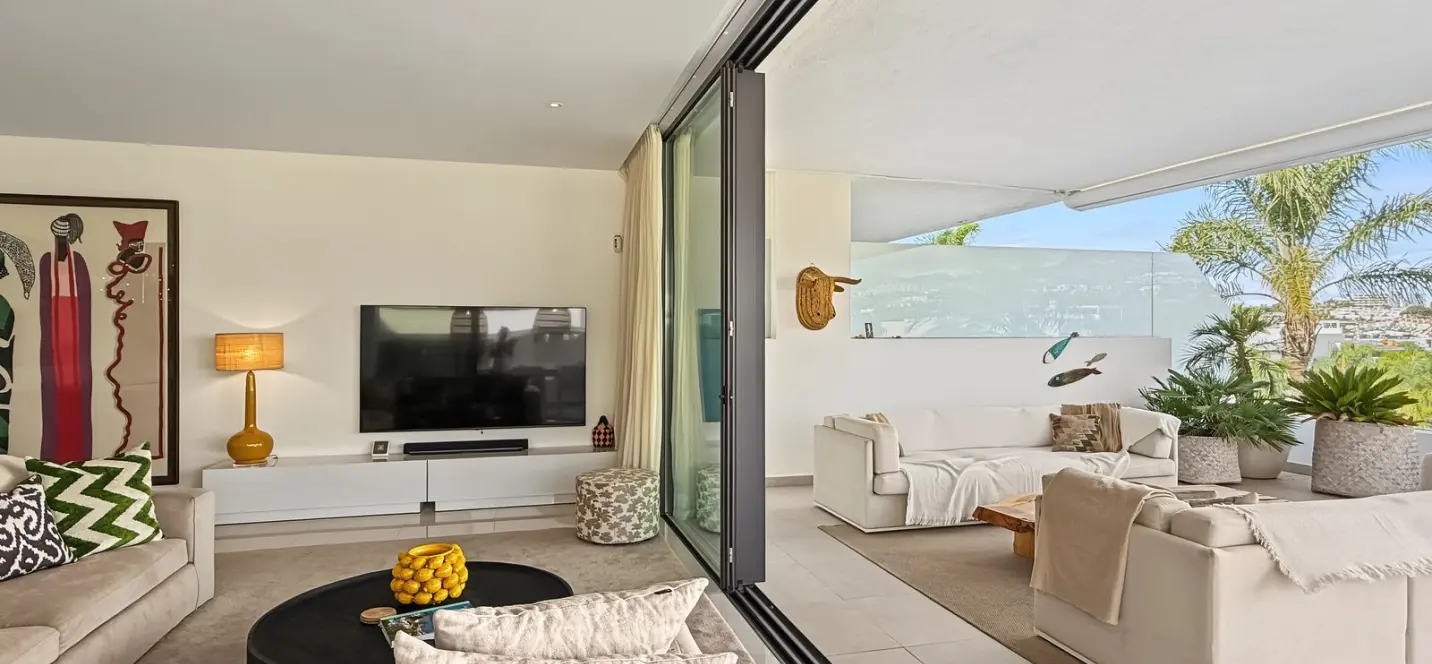 Продажа апартаментов на среднем этаже в Estepona 3
