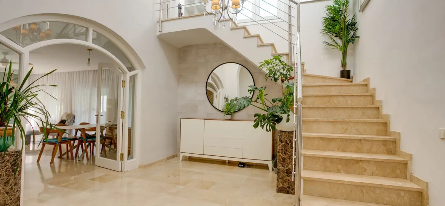 Venta de villa independiente en El Paraiso 1