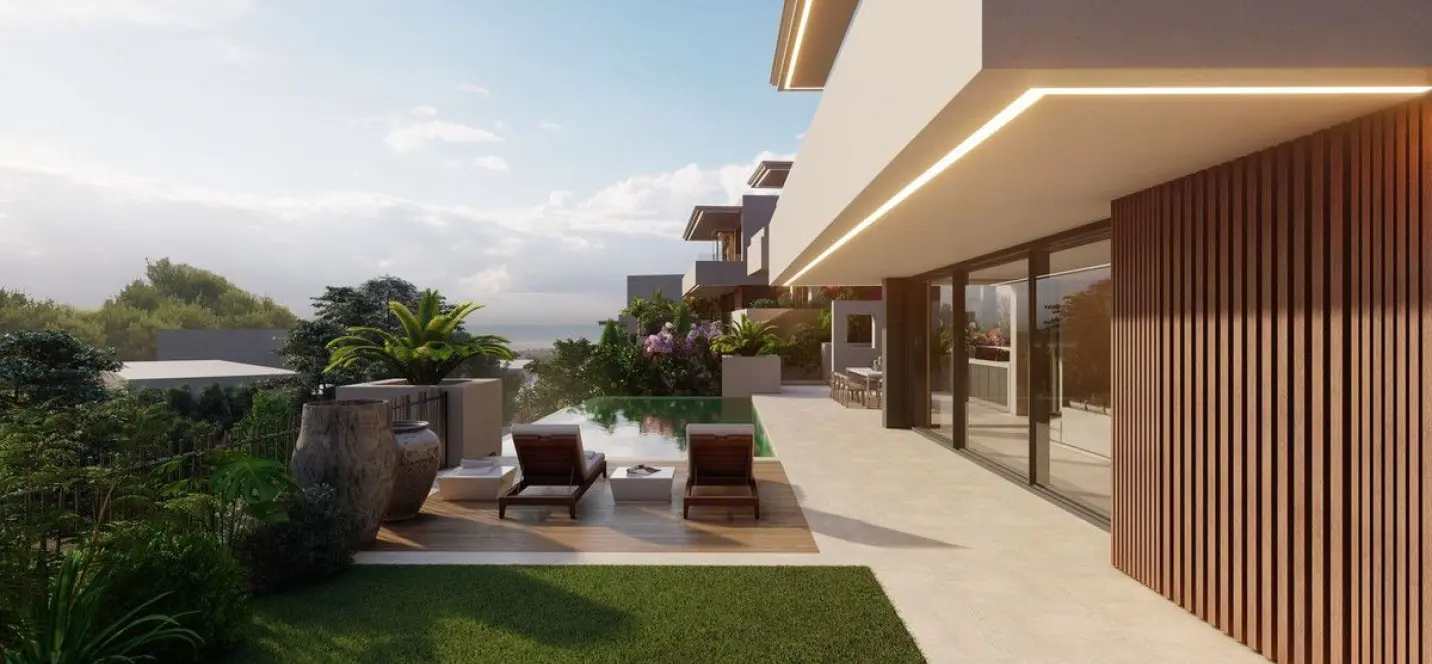 Продажа  отдельно стоящей виллы в Altos de los Monteros 4