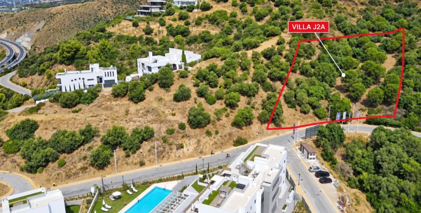 Venta de villa independiente en Altos de los Monteros 9