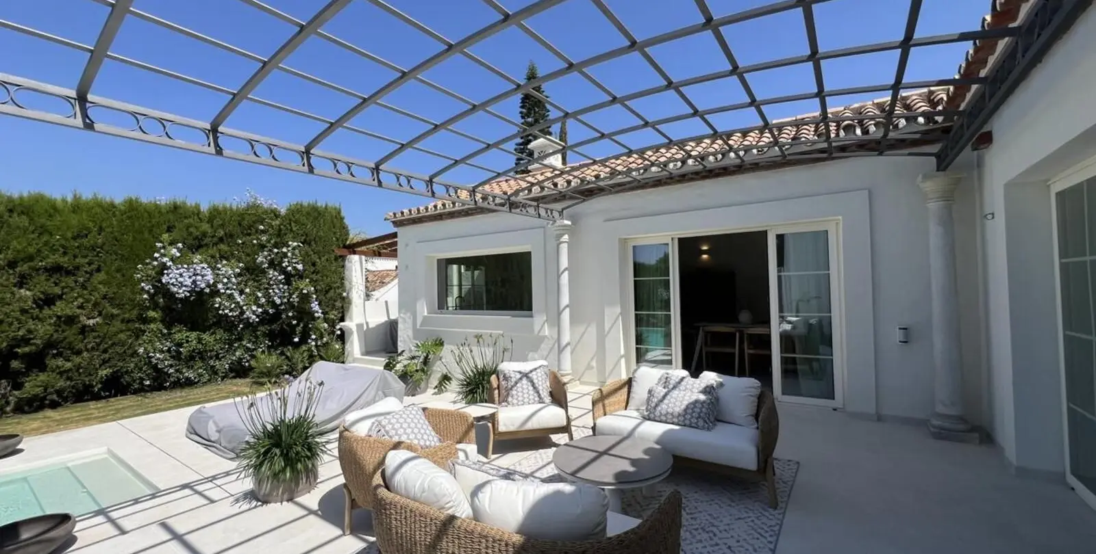 Venta de villa independiente en Guadalmina Alta 3