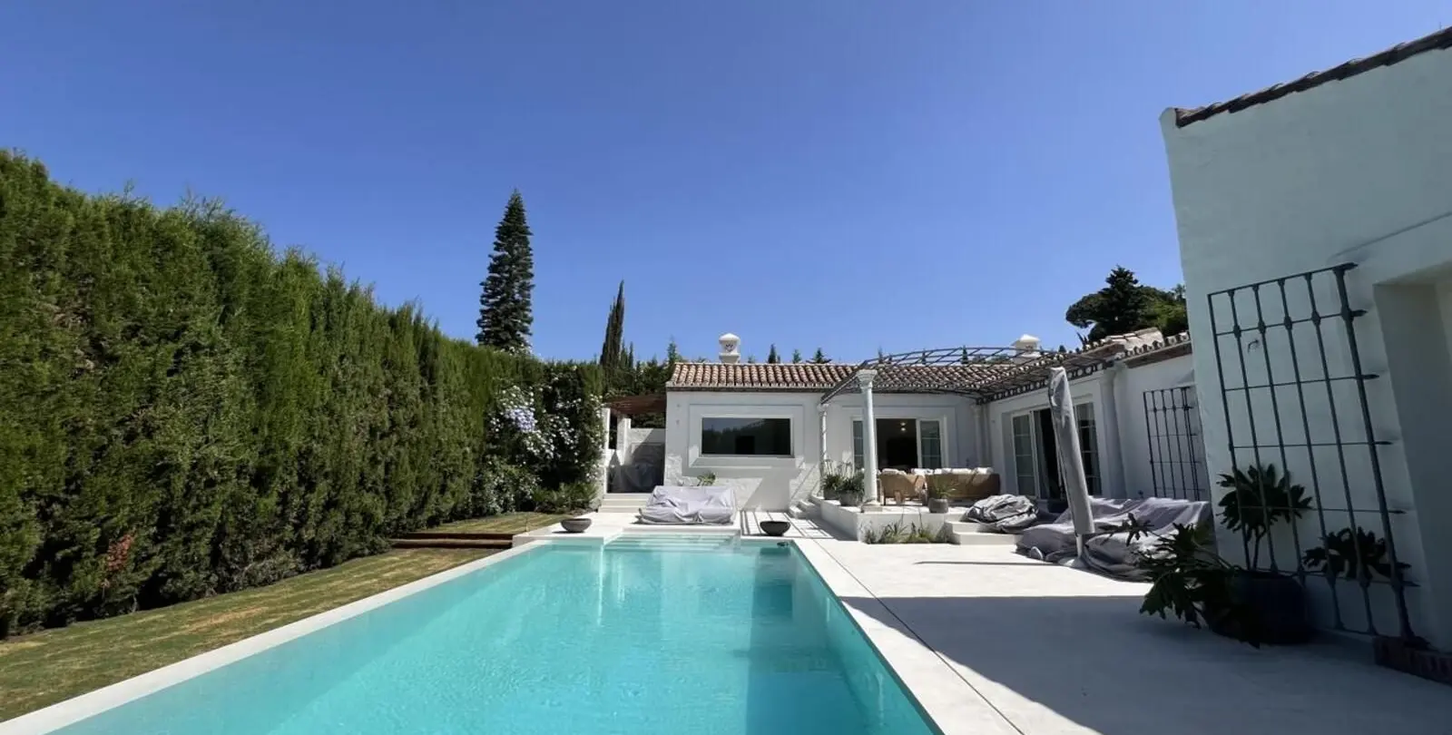 Venta de villa independiente en Guadalmina Alta 4