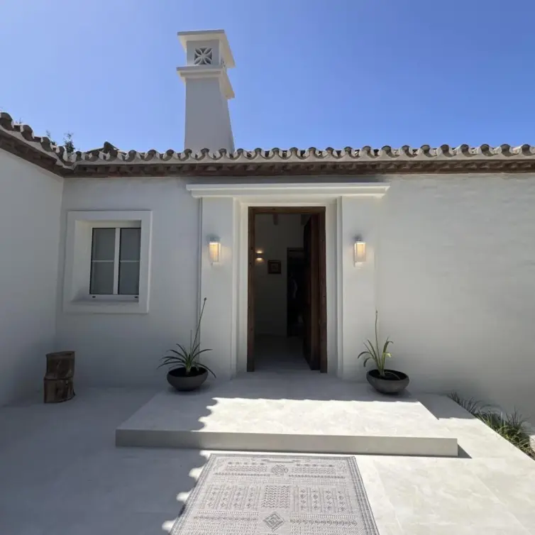 Venta de villa independiente en Guadalmina Alta