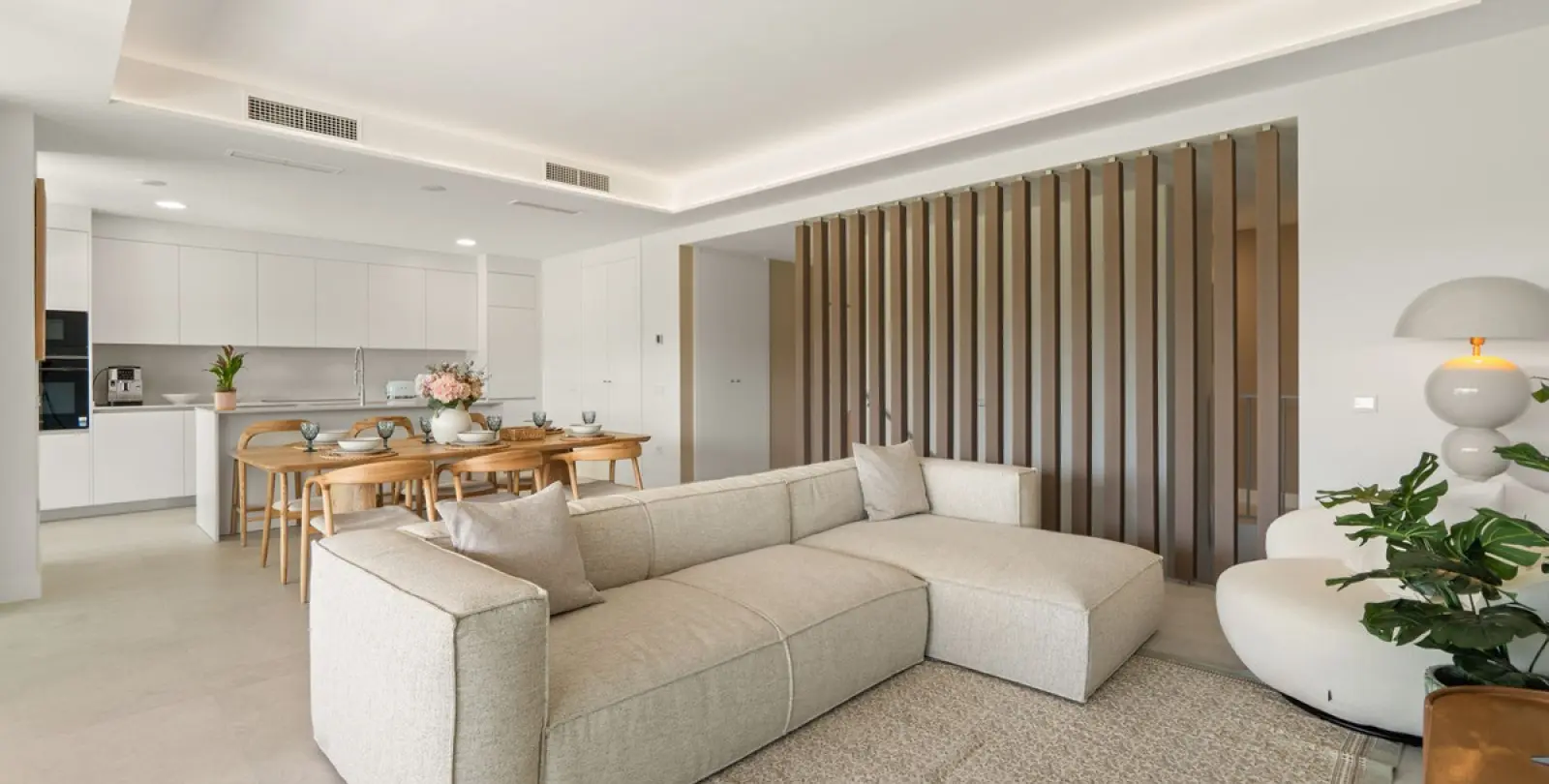 Alquiler a largo plazo de apartamento en planta baja en Santa Clara 4