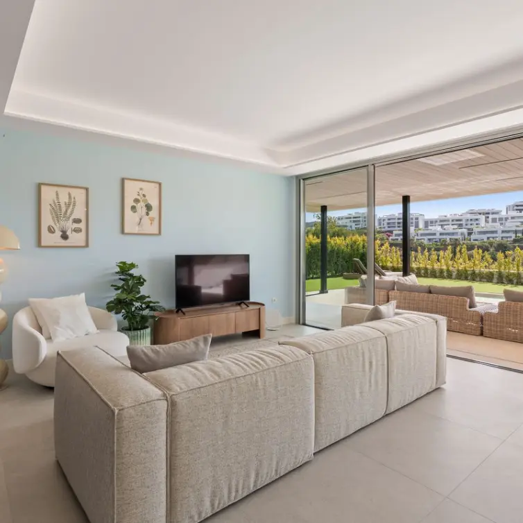 Alquiler a largo plazo de apartamento en planta baja en Santa Clara