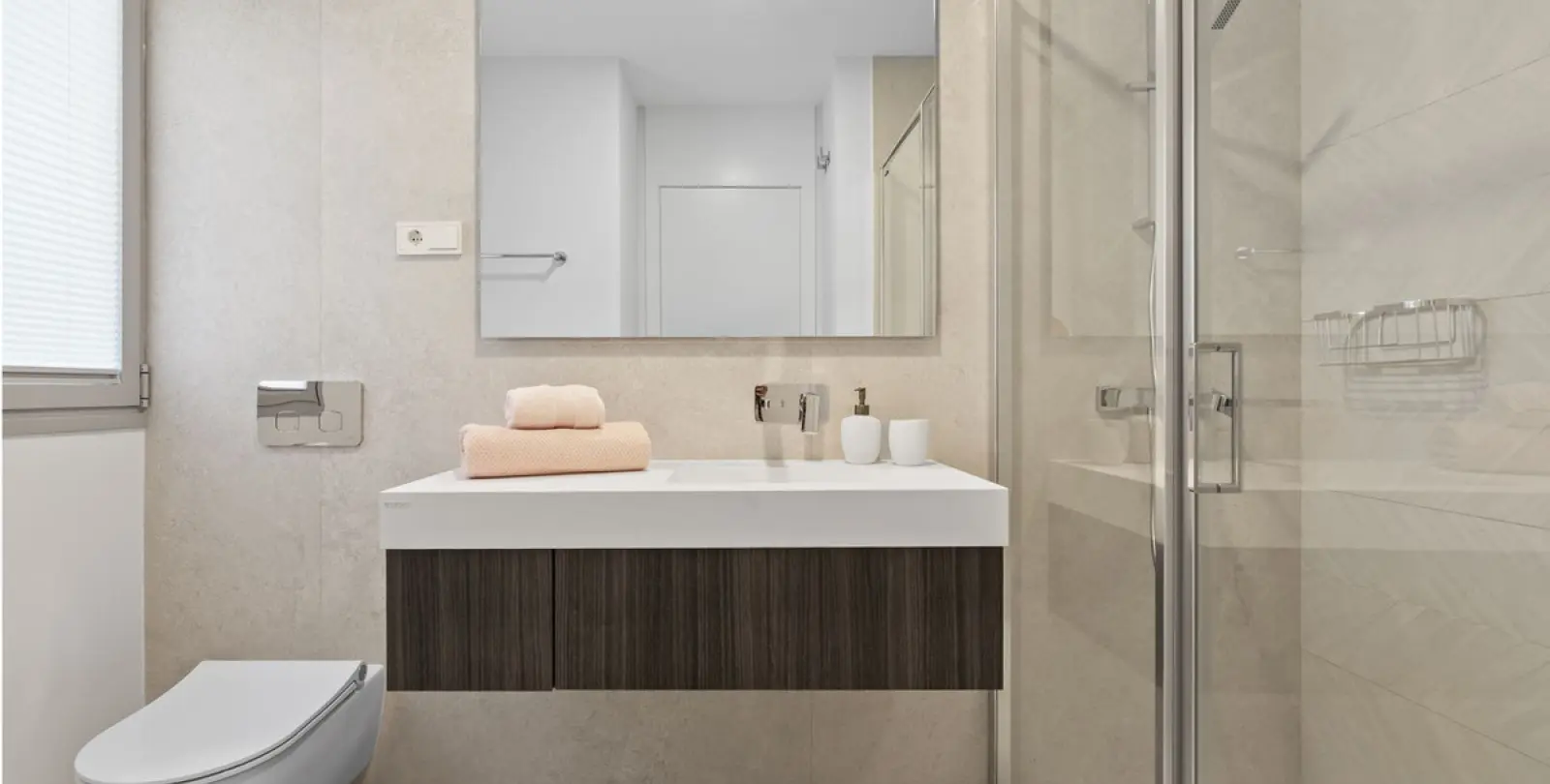 Alquiler a largo plazo de apartamento en planta baja en Santa Clara 16