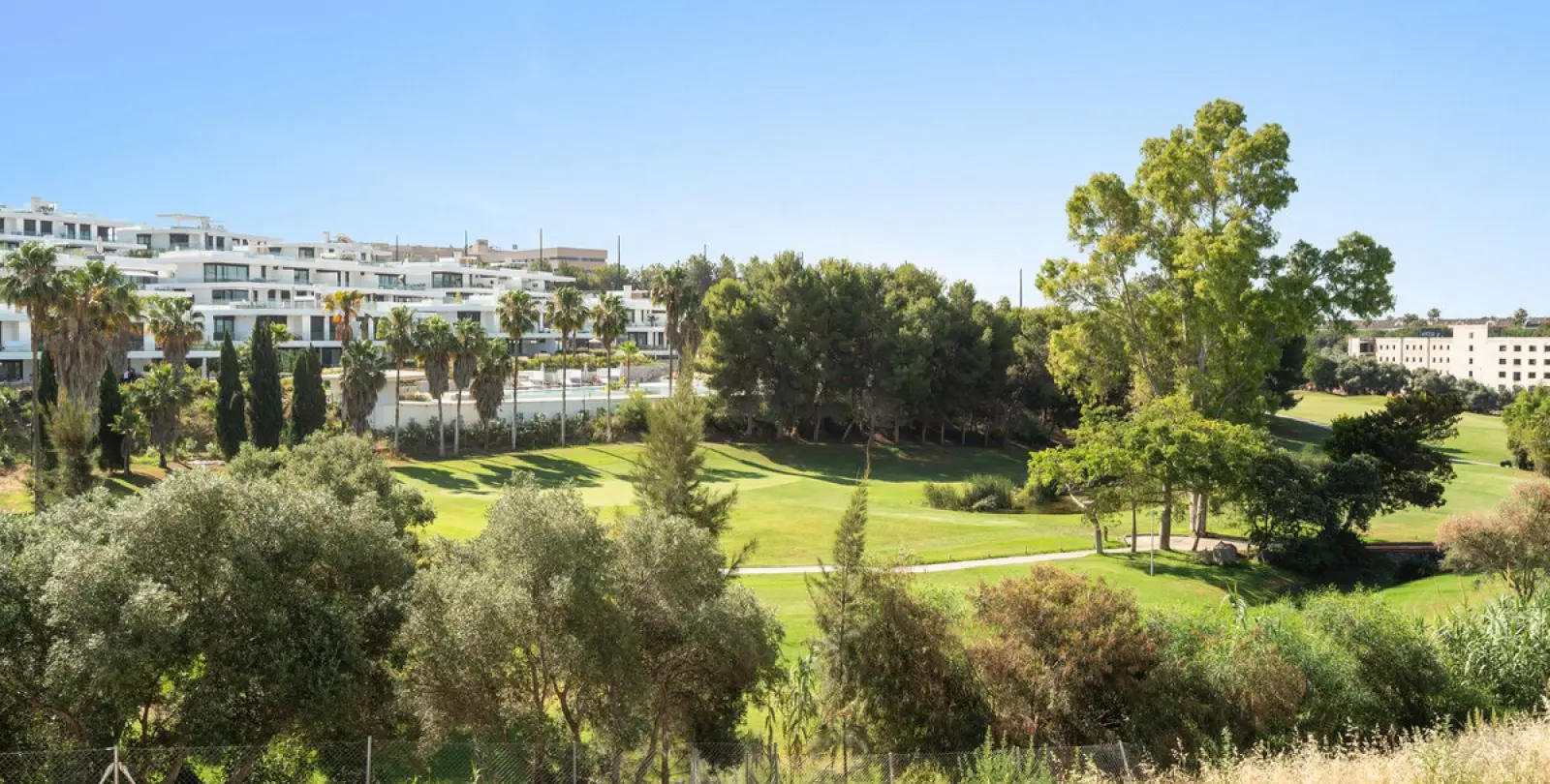 Alquiler a largo plazo de apartamento en planta baja en Santa Clara 22