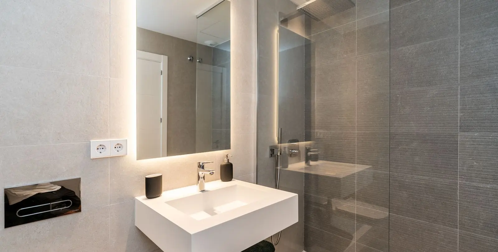 Venta de apartamento en planta media en Mijas Costa 5