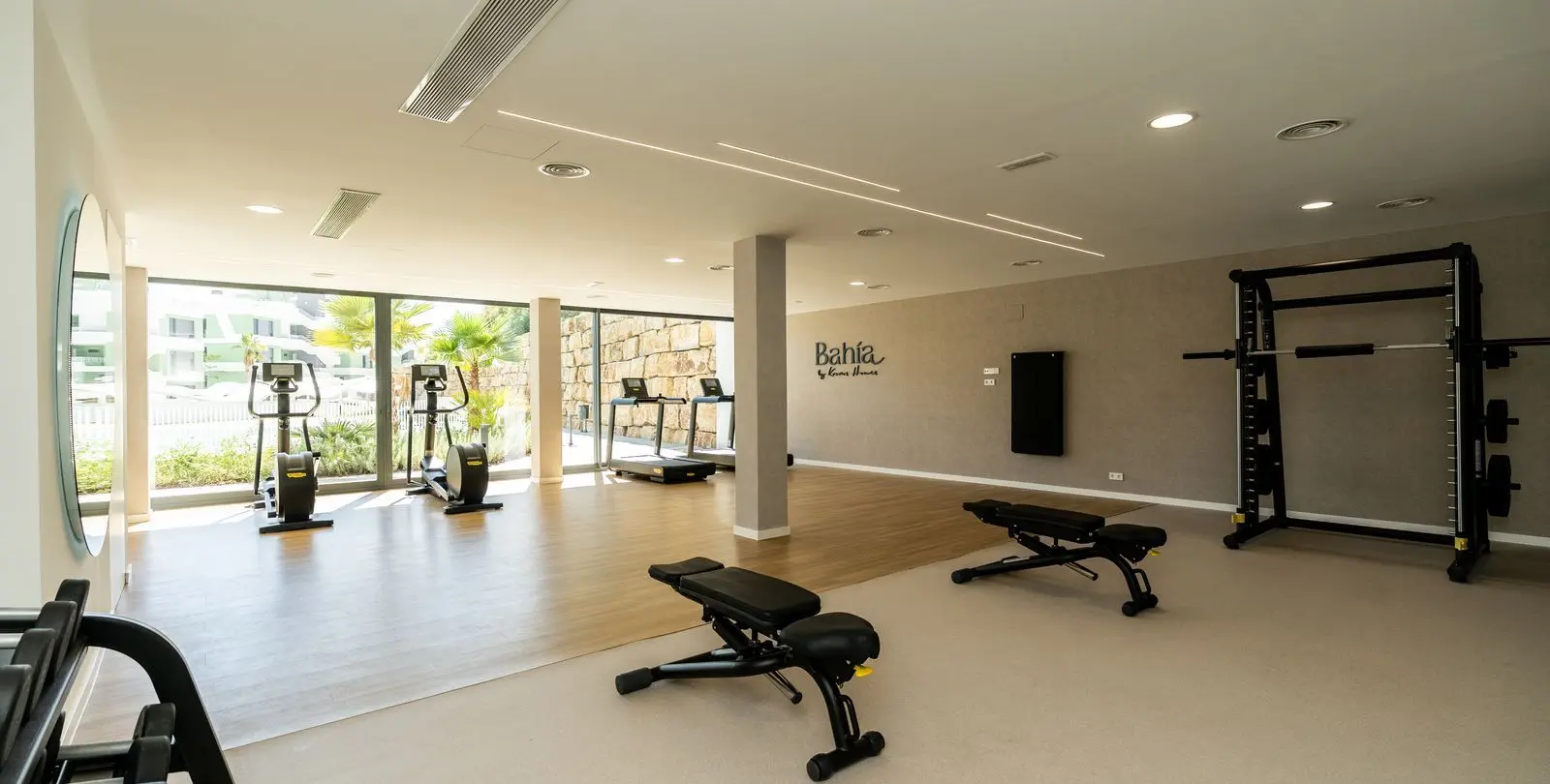 Venta de apartamento en planta media en Mijas Costa 23