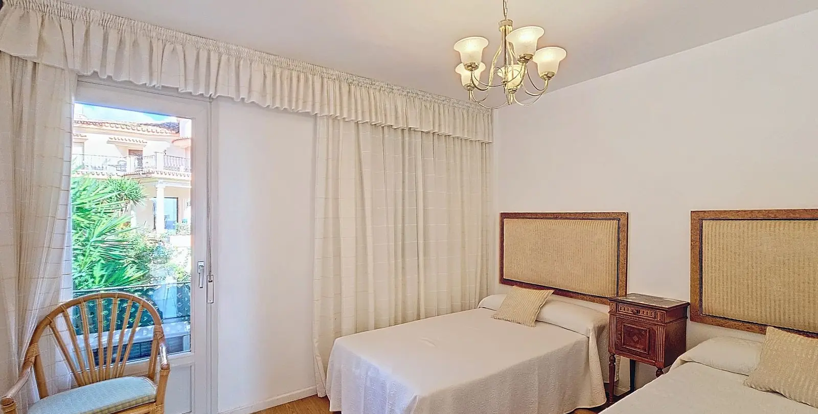 Venta de adosado en Estepona 22
