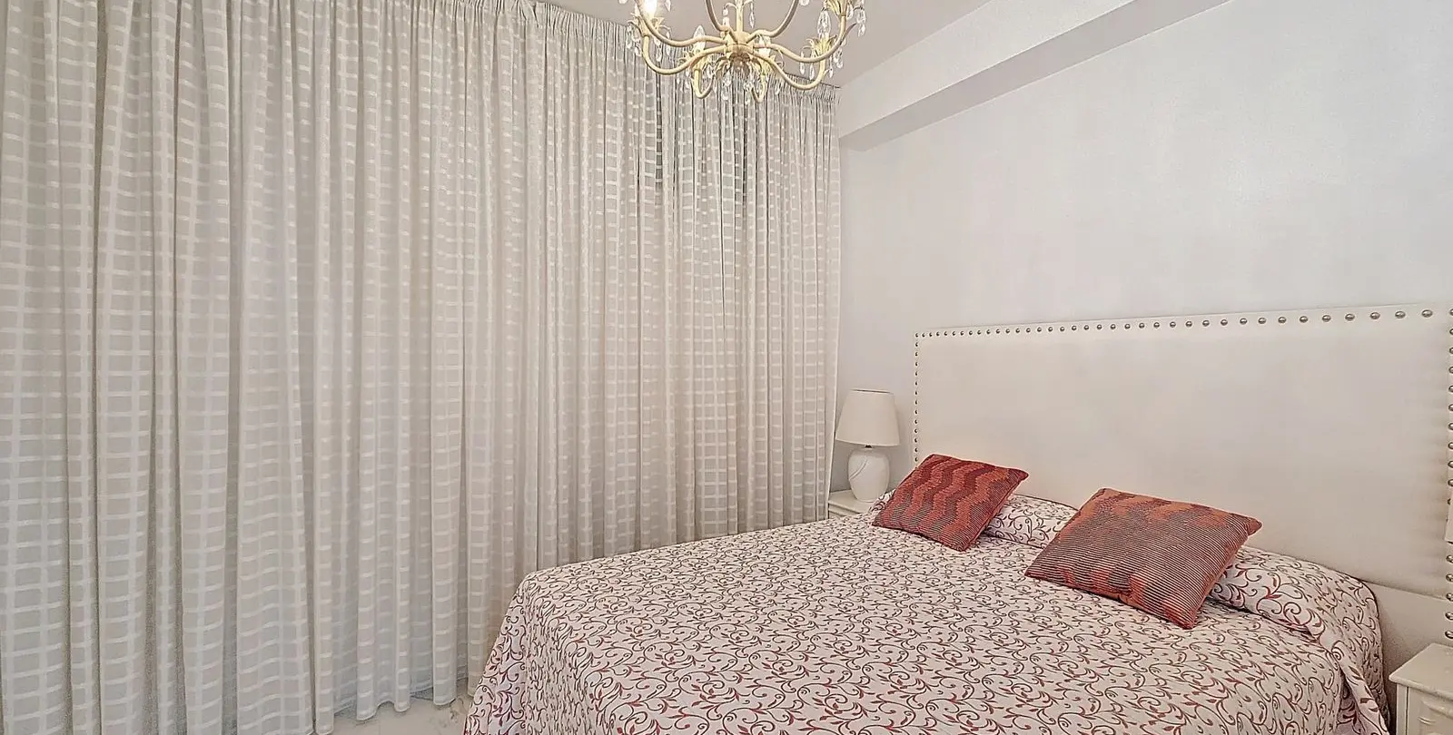 Venta de adosado en Estepona 26