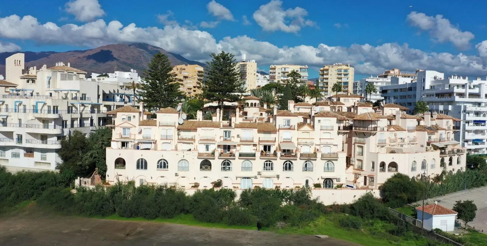 Venta de adosado en Estepona 48