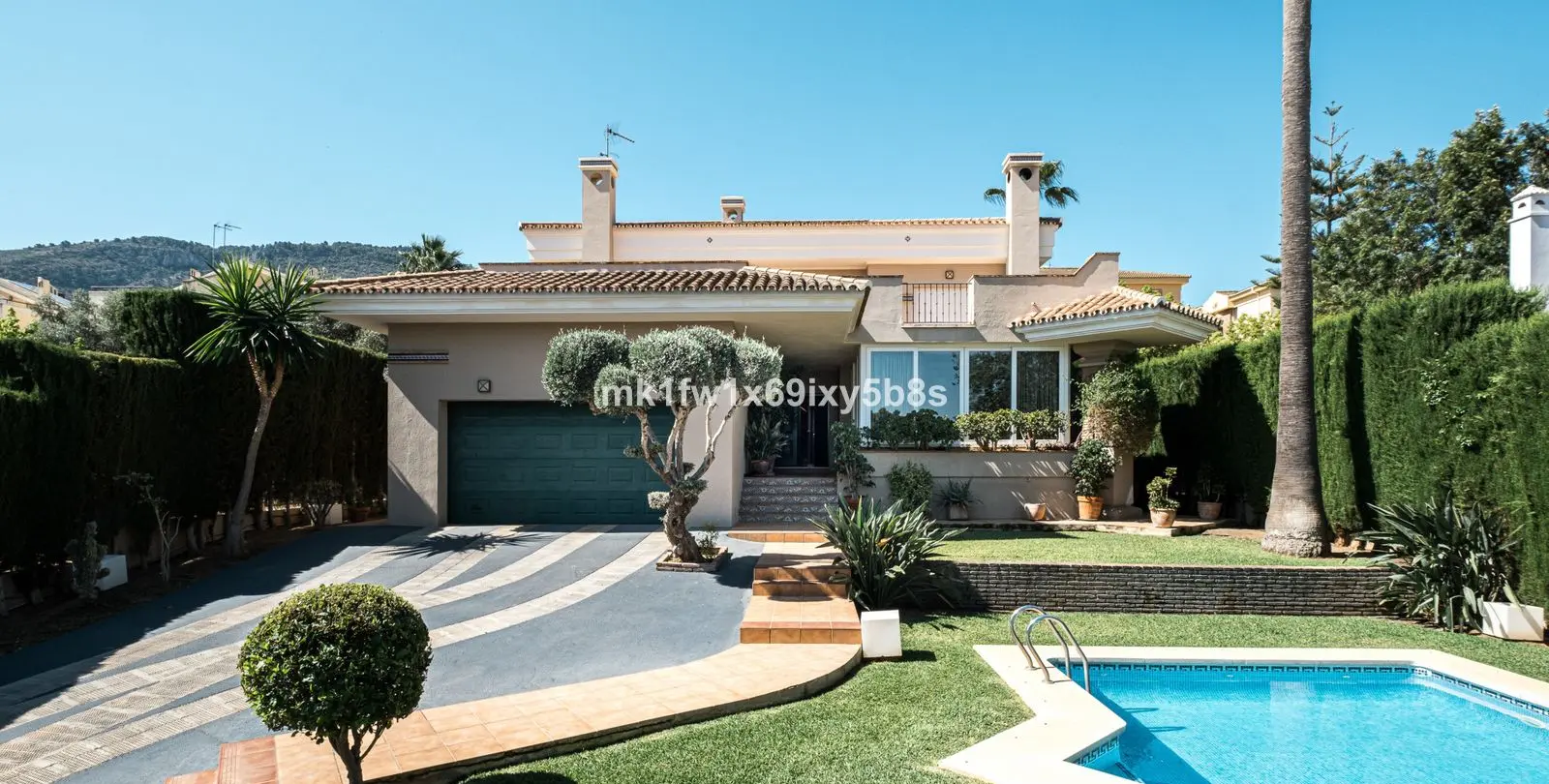Venta de villa independiente en Alhaurín de la Torre 1