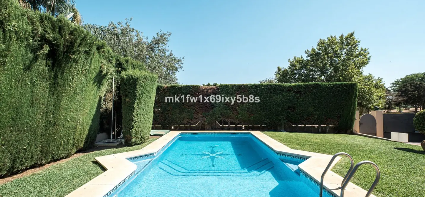 Venta de villa independiente en Alhaurín de la Torre 3