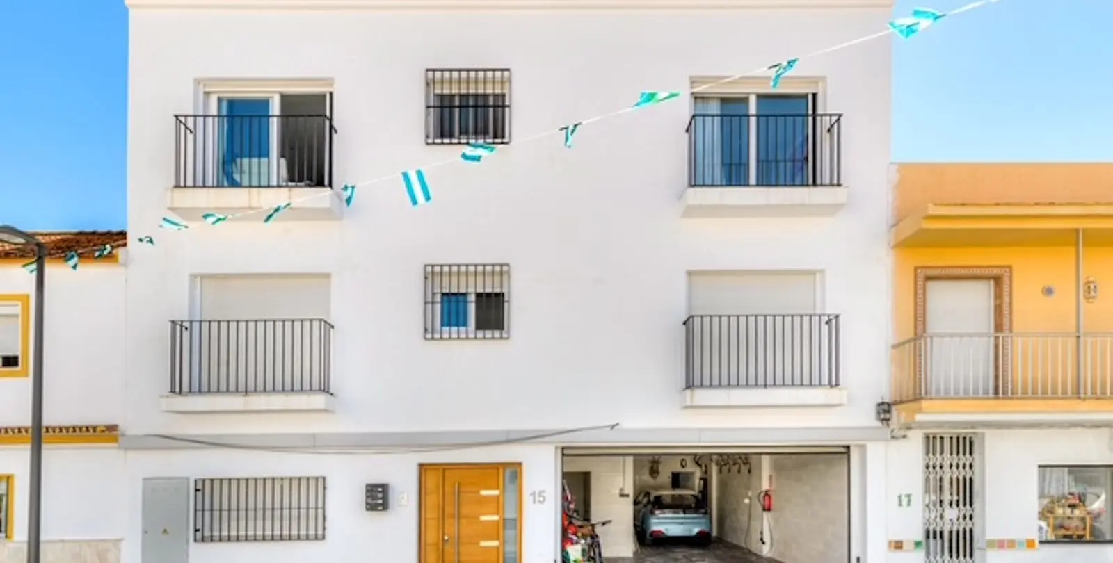 Venta de local comercial en Marbella 1