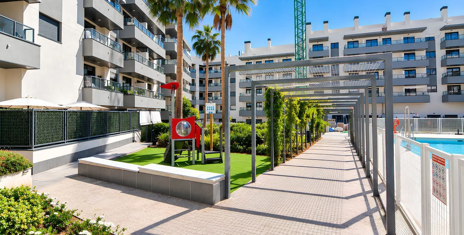 Venta de apartamento en planta media en Las Lagunas 47