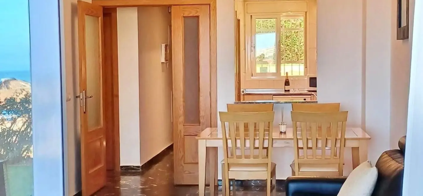 Sale of ground floor apartment in Fuengirola 2