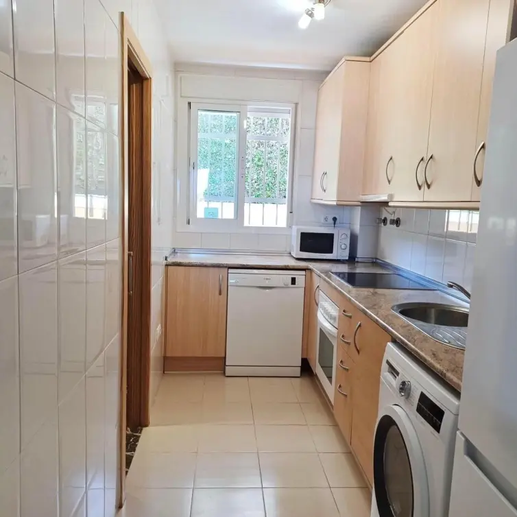 Sale of ground floor apartment in Fuengirola