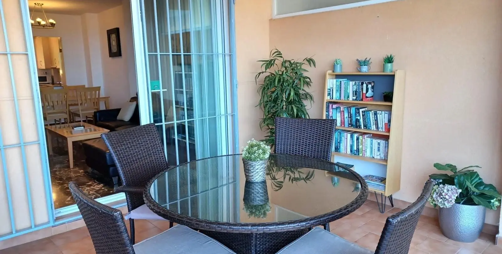Sale of ground floor apartment in Fuengirola 8