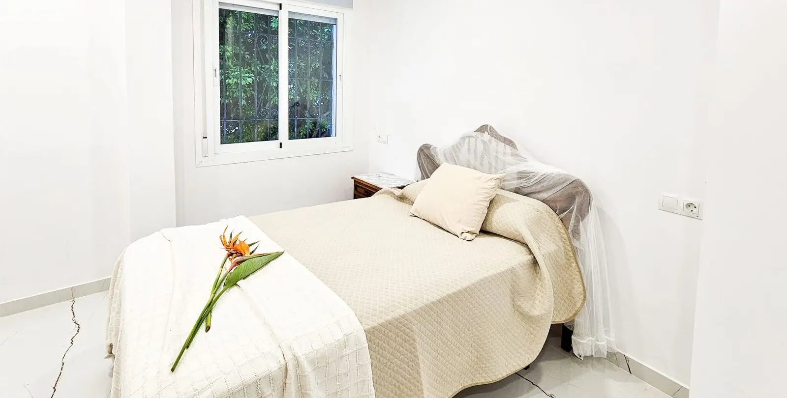 Venta de apartamento en planta media en Marbella 5