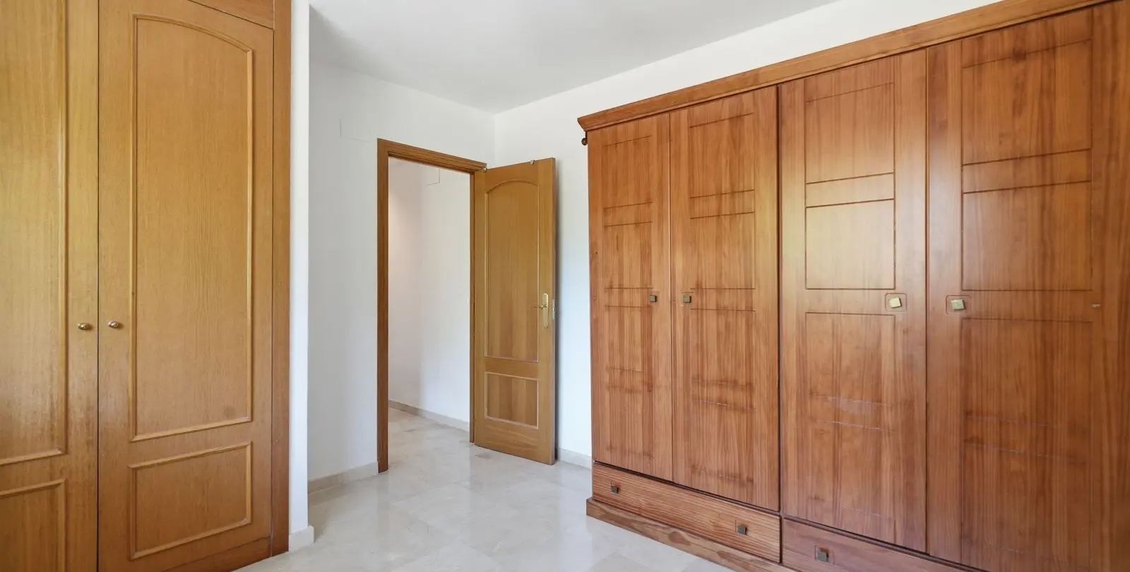 Venta de apartamento en planta baja en Mijas 19