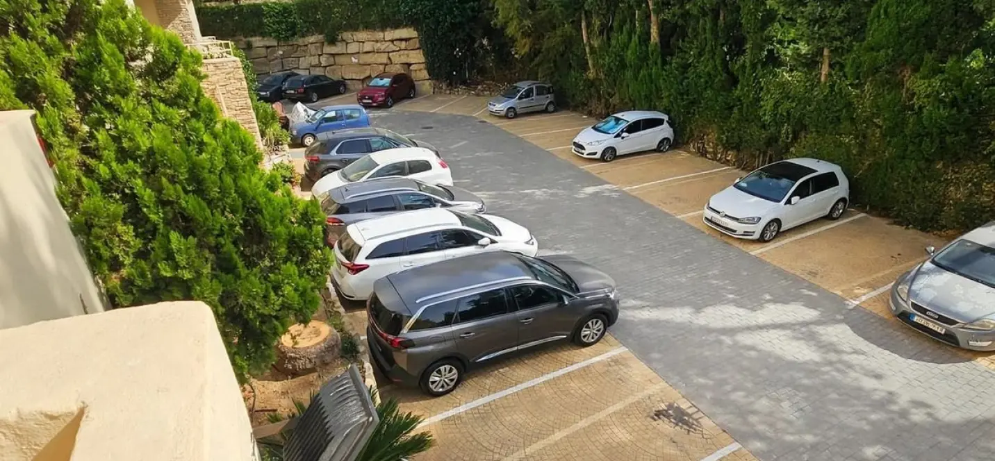 Sale of ground floor apartment in Riviera del Sol 2