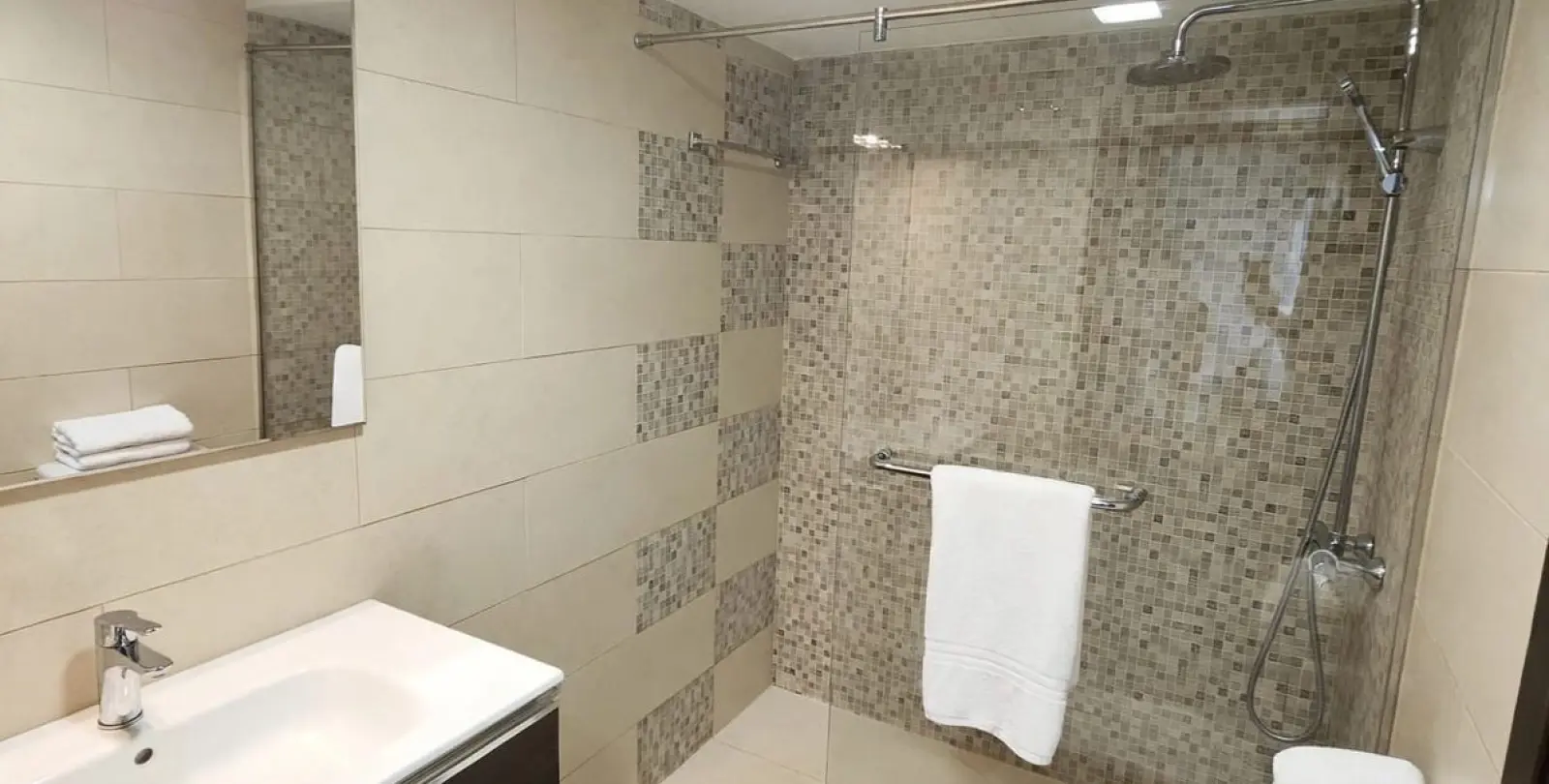 Venta de apartamento en planta baja en Riviera del Sol 9
