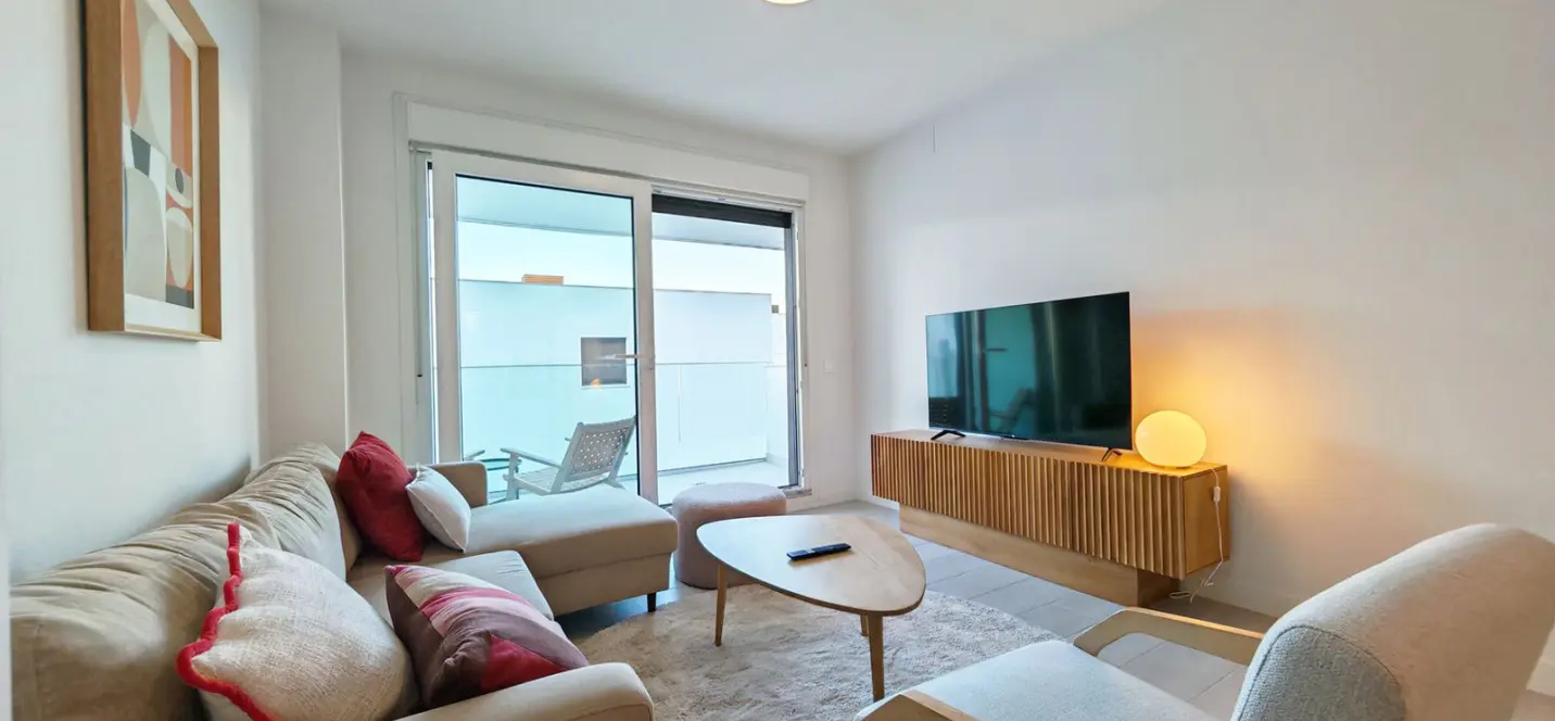 Venta de apartamento en planta baja en Estepona 1