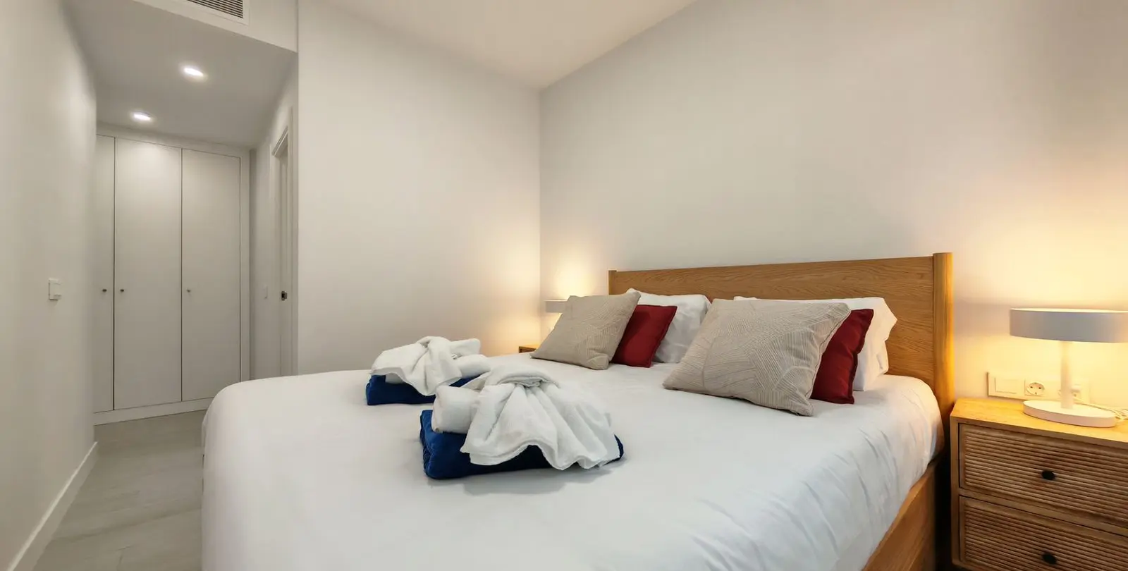 Продажа апартаментов на первом этаже в Estepona 11