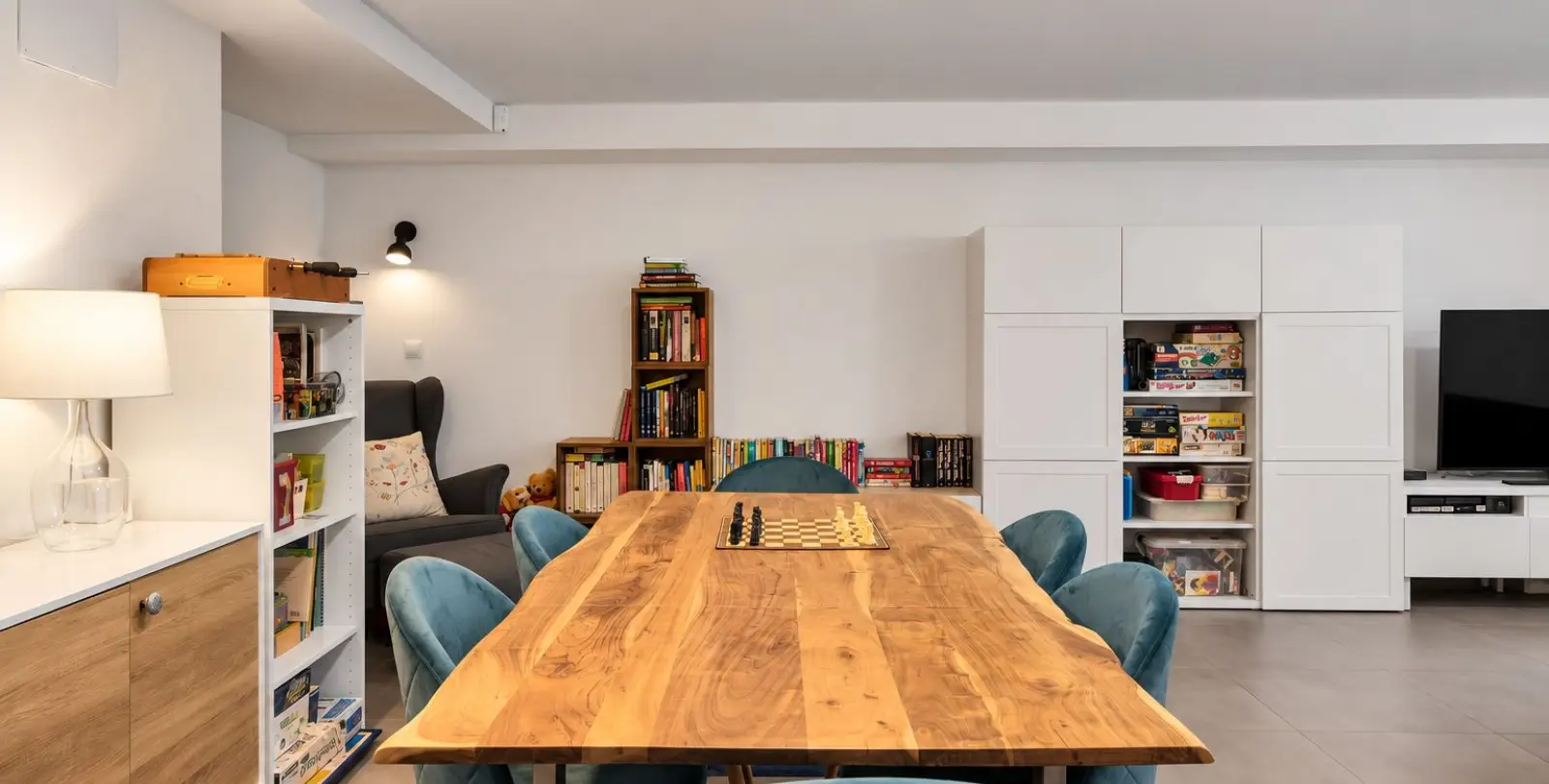 Venta de casa pareada en Doña Julia 25