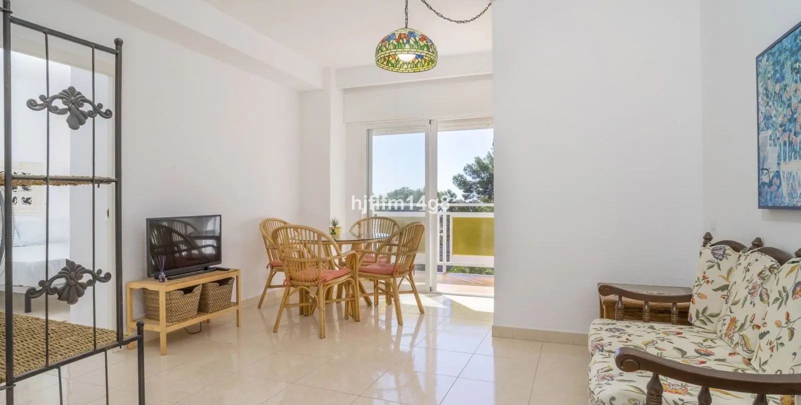 Sale of middle floor apartment in Nueva Andalucía 4