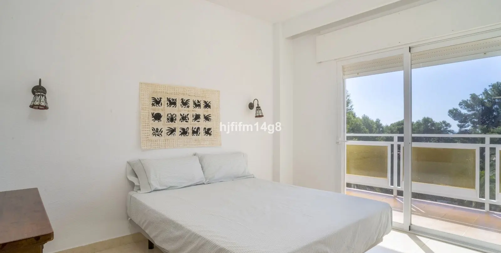 Sale of middle floor apartment in Nueva Andalucía 8