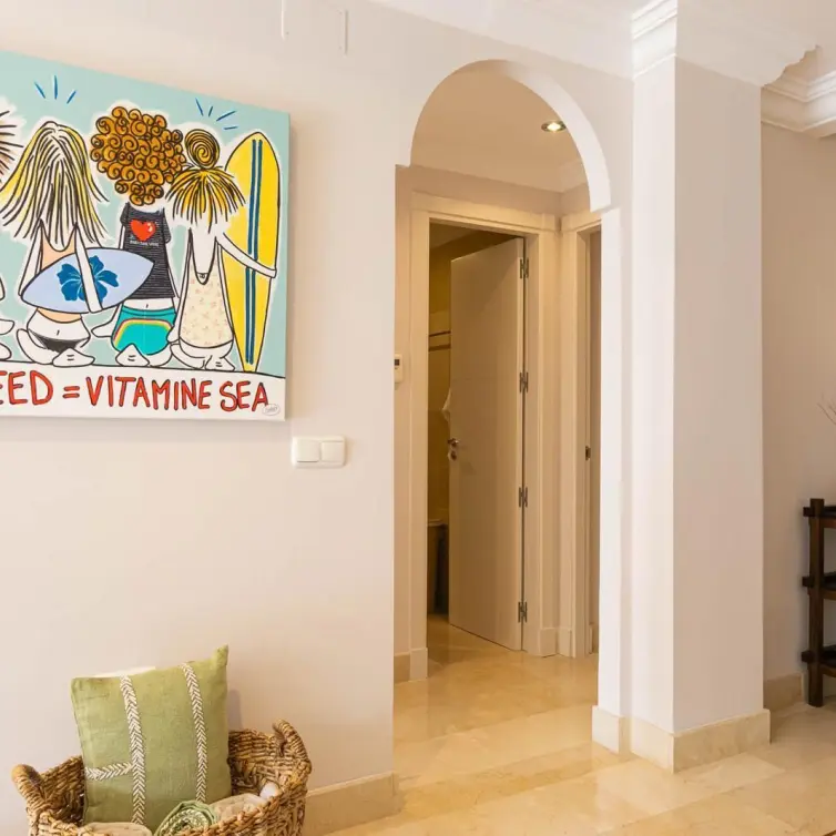 Venta de apartamento en planta media en Nueva Andalucía