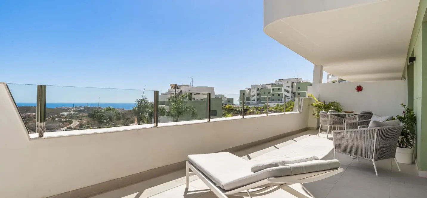 Sale of ground floor apartment in La Cala de Mijas 3
