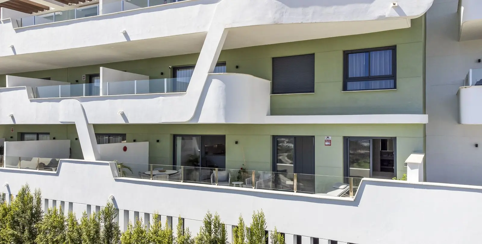 Sale of ground floor apartment in La Cala de Mijas 11