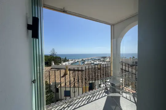 Image 1 thumb