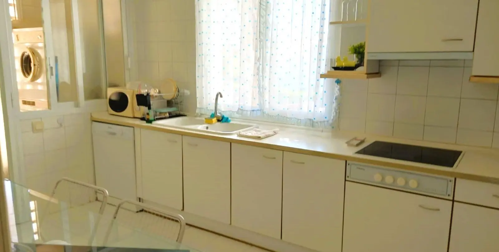 Venta de apartamento en planta media en Guadalmina Baja 7