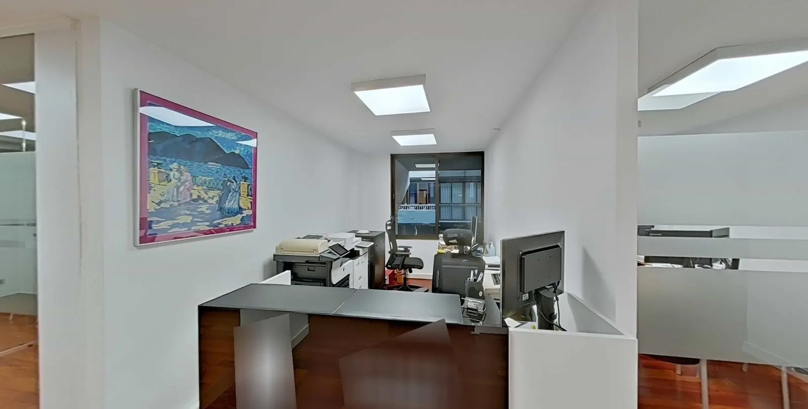 Sale of office in Marbella 8