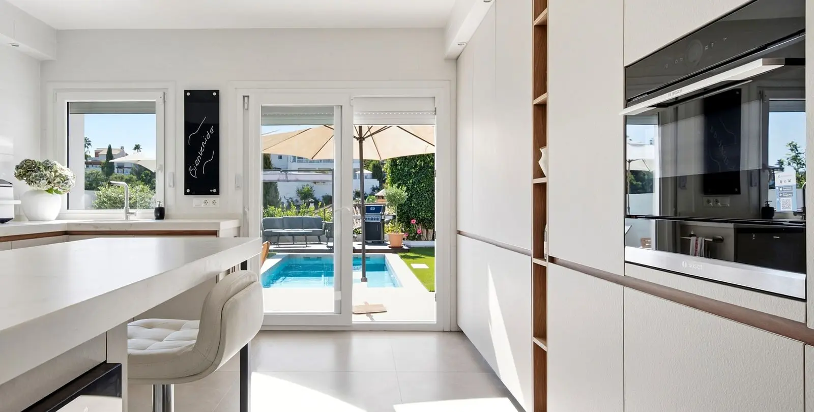 Venta de villa independiente en Cerros del Aguila 6