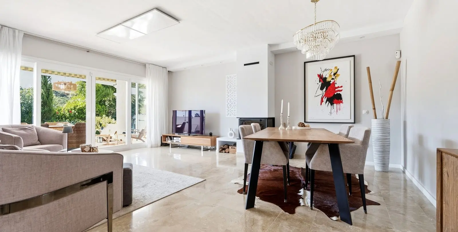 Venta de villa independiente en Cerros del Aguila 12