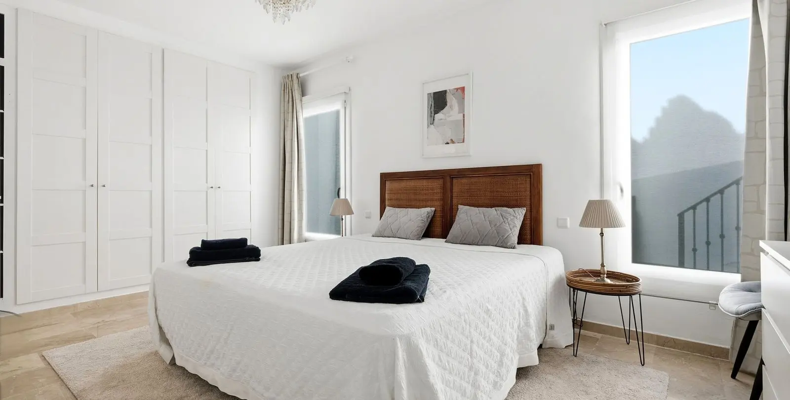 Venta de villa independiente en Cerros del Aguila 22
